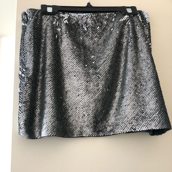 Haute Hippie XS sequinned gunmetal grey mini skirt - Picture 1 of 3